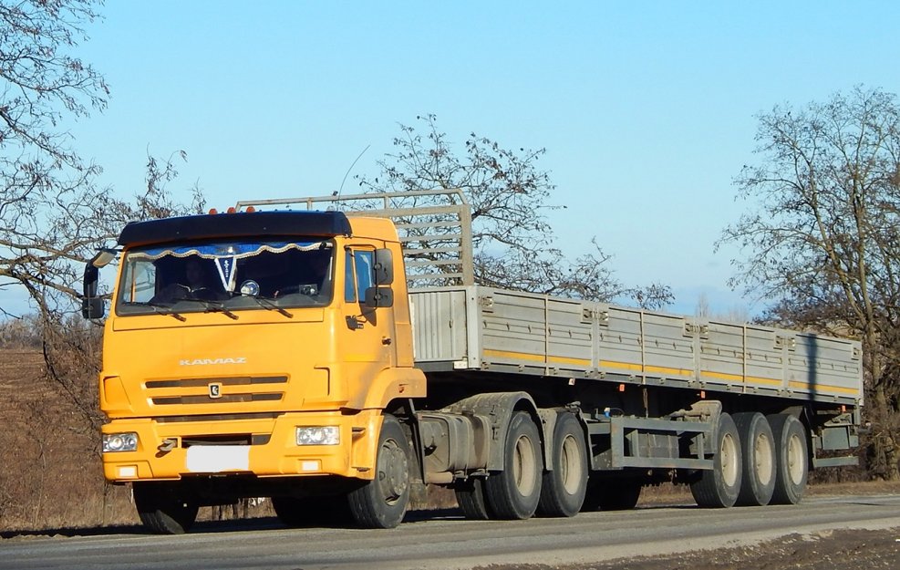 КАМАЗ 65116 фура тент