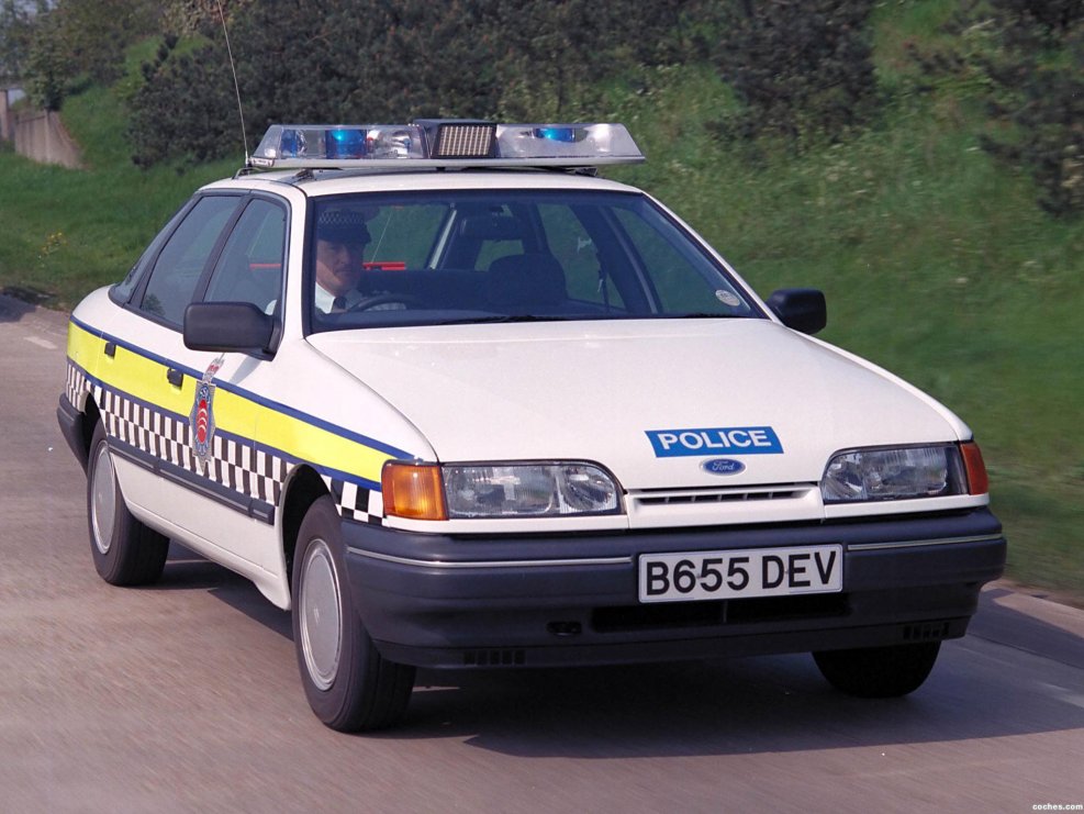 Ford Police 1990