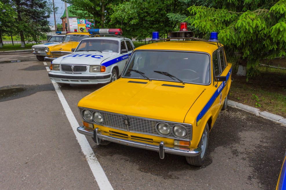Милиция экспозиция авто