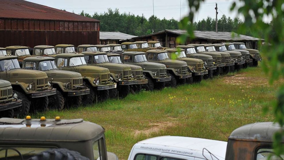 Списанные военные автомобили