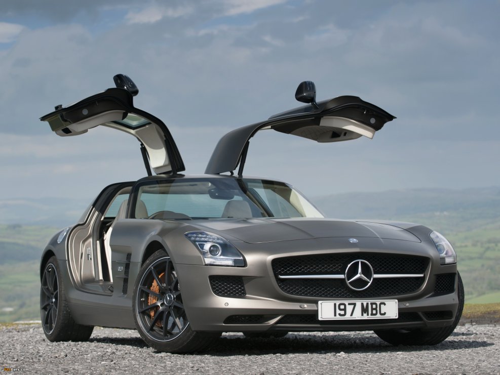 Mercedes SLS AMG