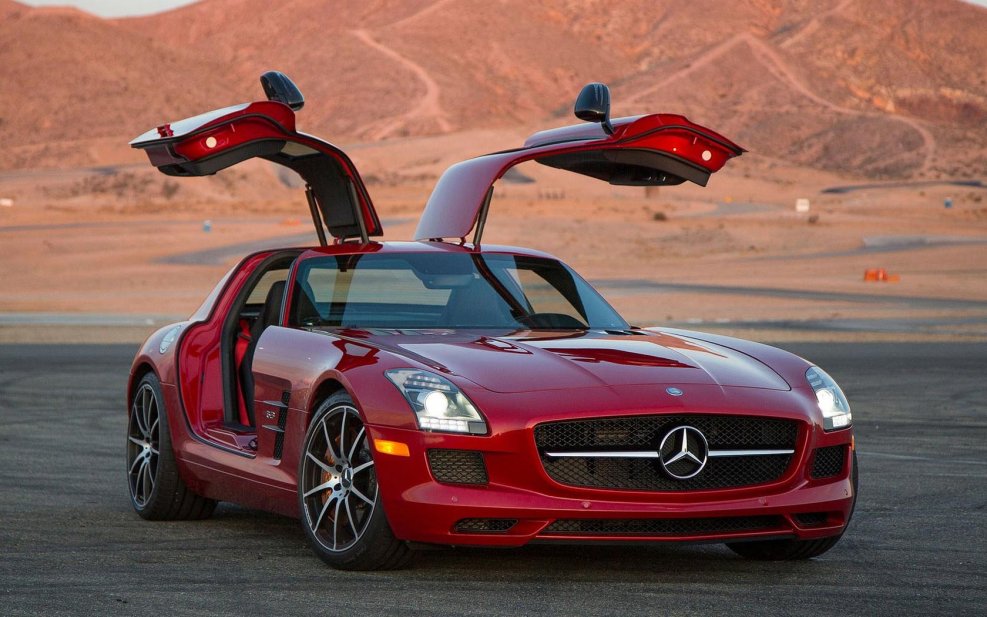 Mercedes SLS AMG