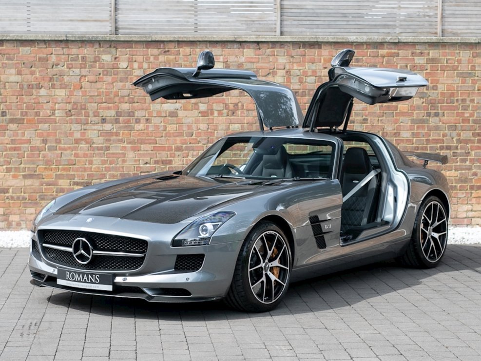 Mercedes SLS AMG