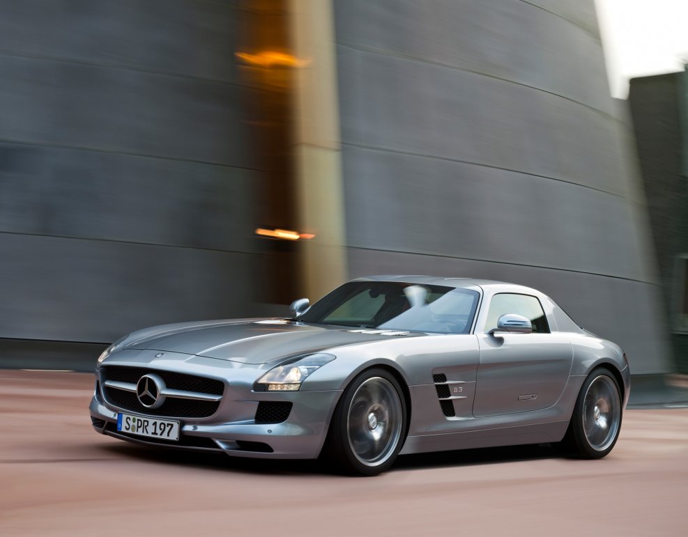 Мерседес SLS AMG 2020