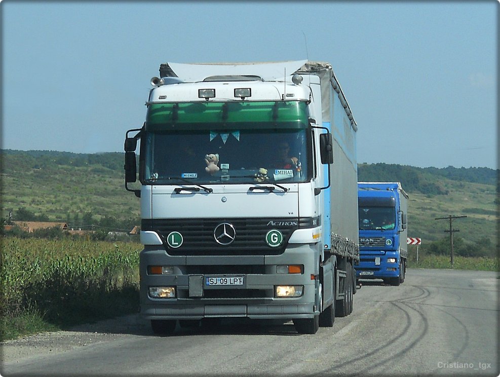 Мерседес Actros mp1