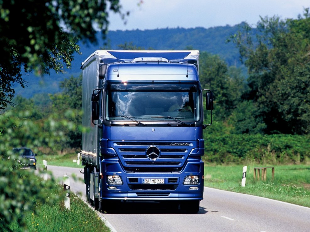 Mercedes-Benz Actros 2