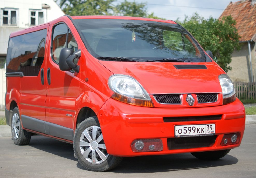 Renault Trafic II 2009 года то