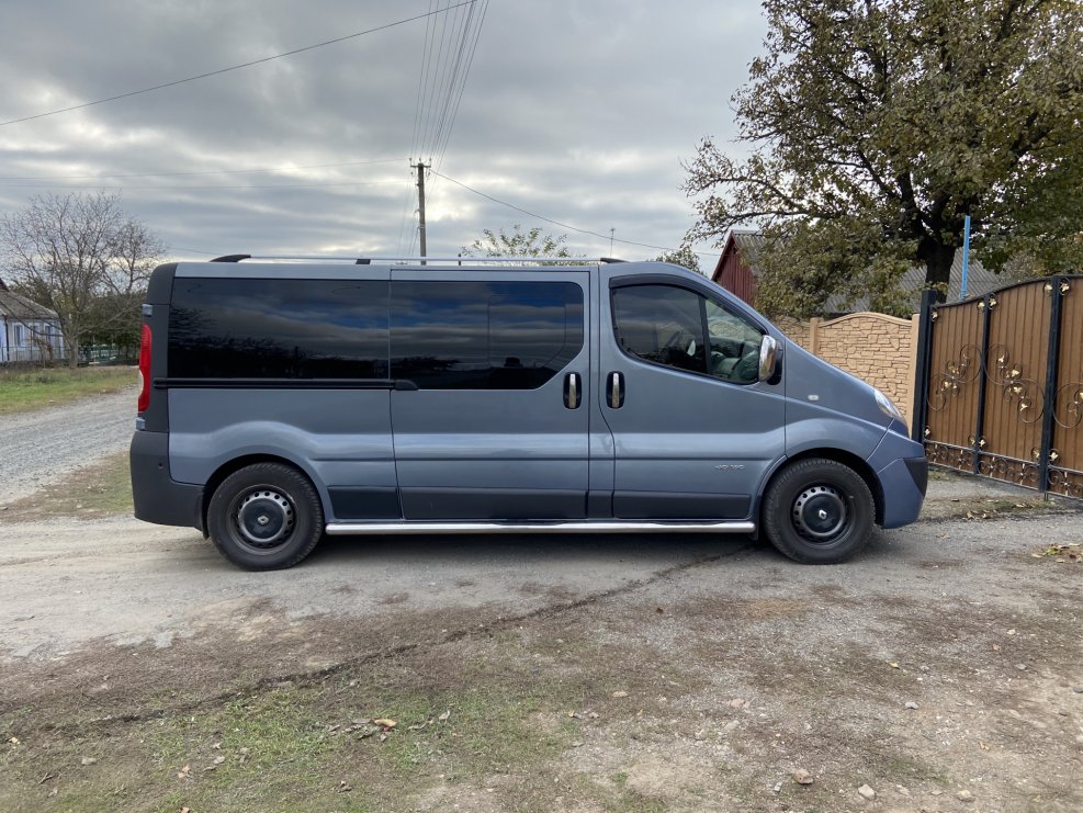 Renault Trafic II поколения (2001-2013)