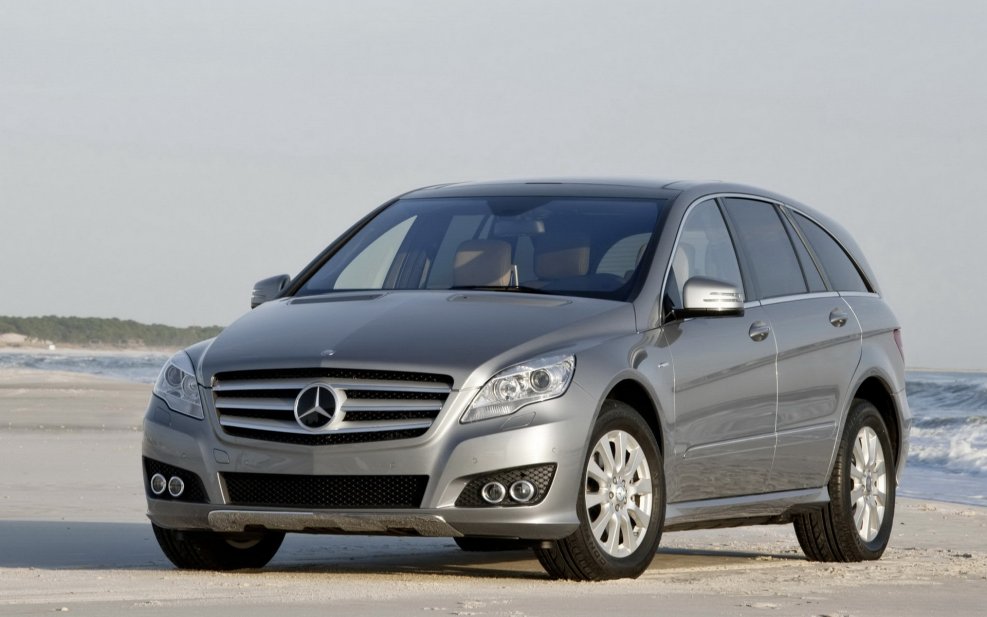 Mercedes-Benz w251