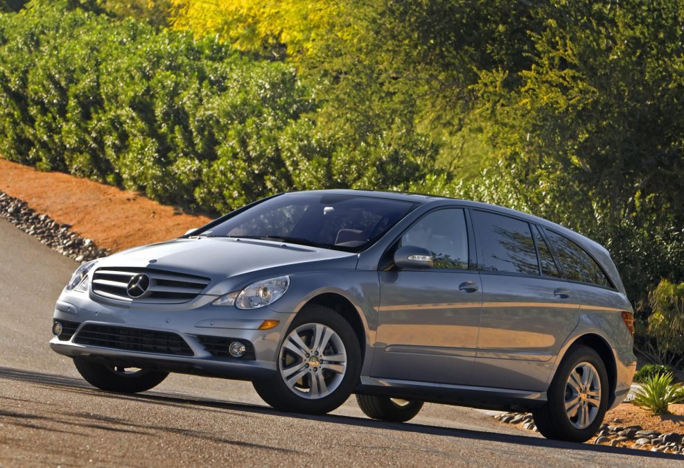 Mercedes Benz r63 AMG w251