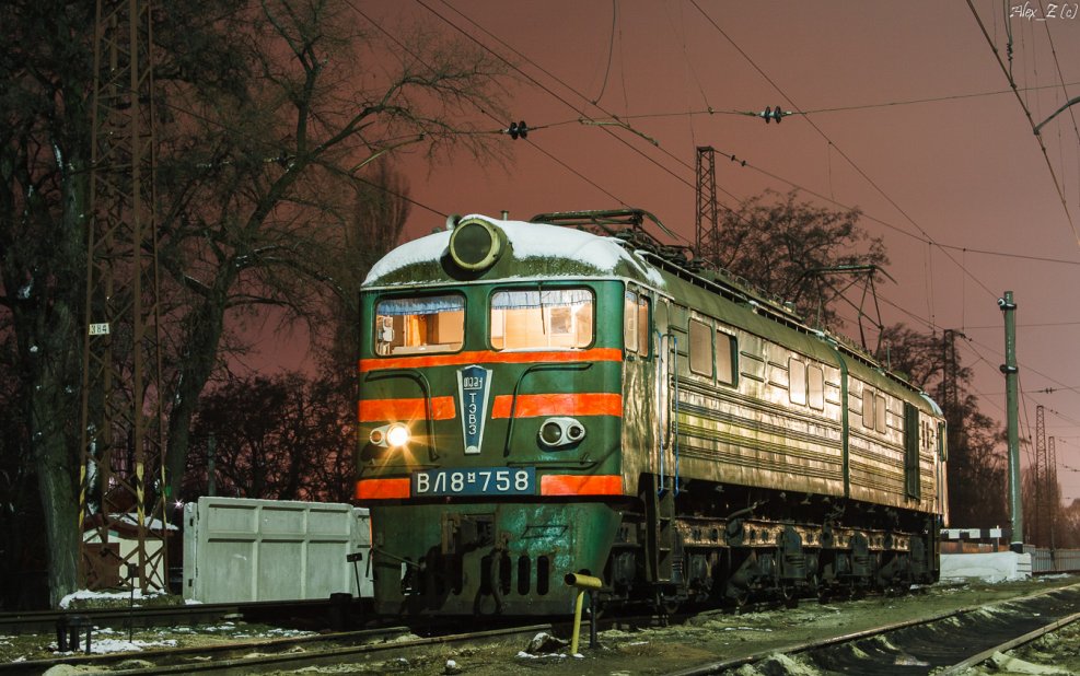 Вл8 с пассажирским