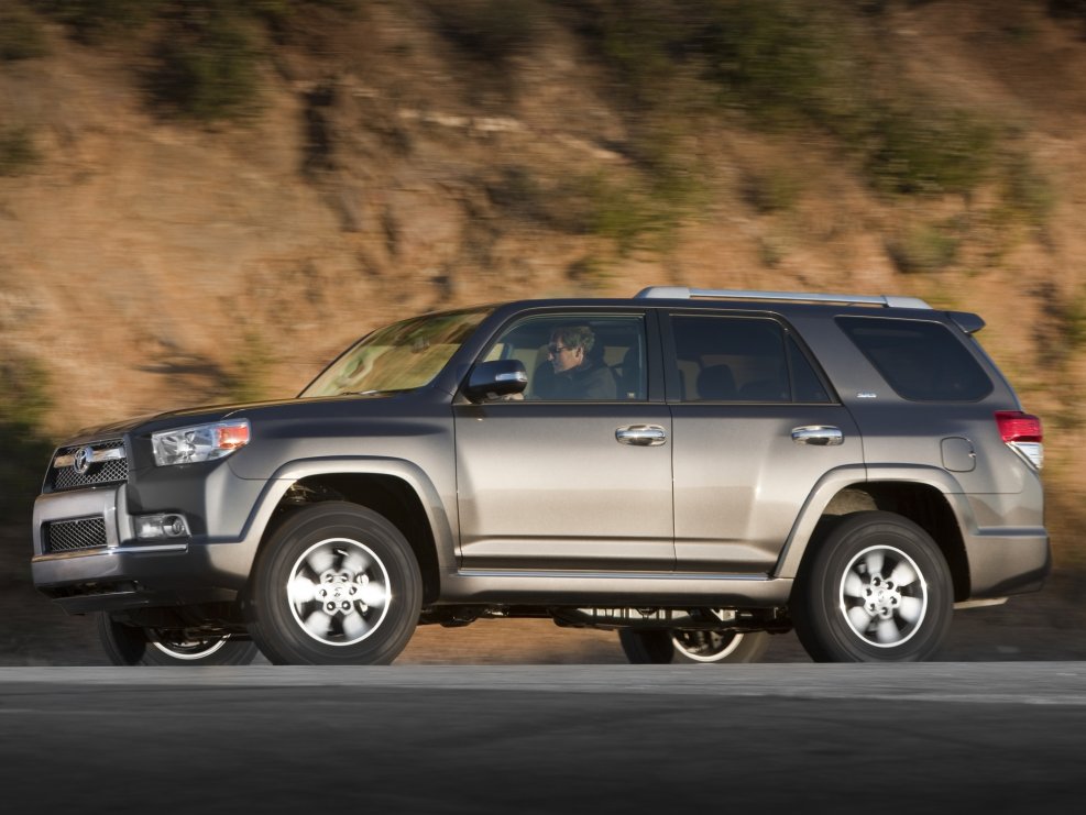 Toyota Runner 2013