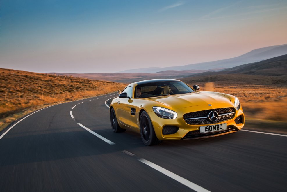 Мерседес Бенц с 63 AMG купе