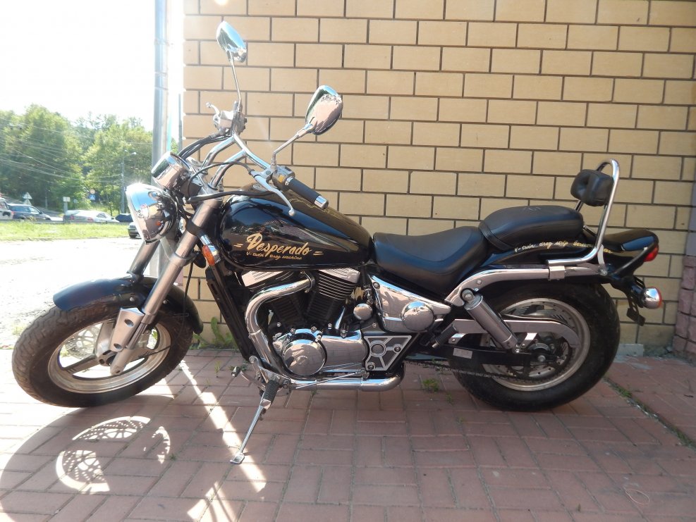 Suzuki vz400 Desperado