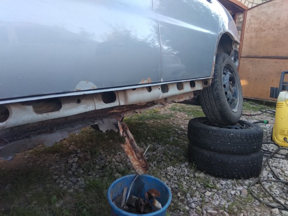 Chevrolet Cobalt днище
