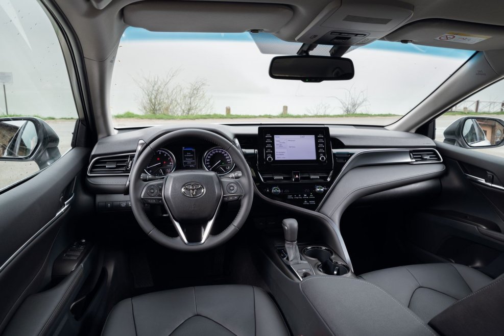 Toyota Camry 2021