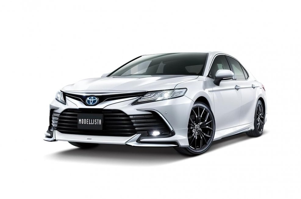 Toyota Camry 2021