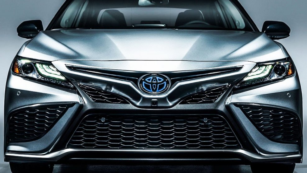 Toyota Camry 2.5 2021