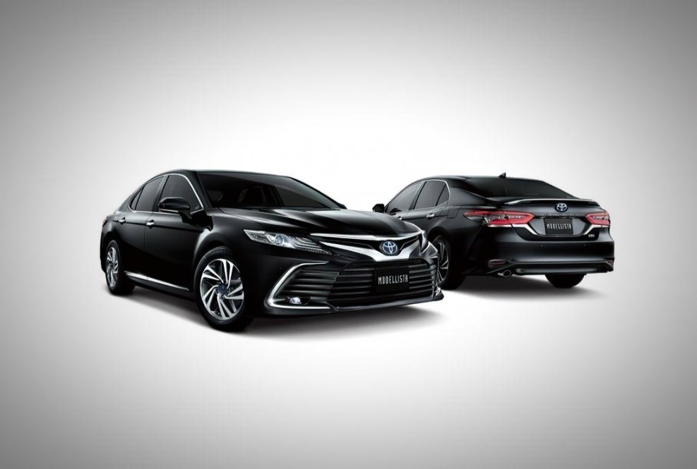 Toyota Camry Hybrid 2015