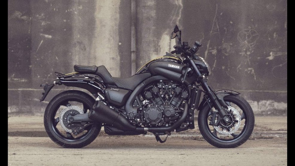 Yamaha v-Max 1700