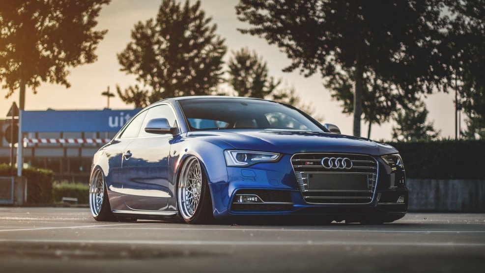 Audi s5 stance