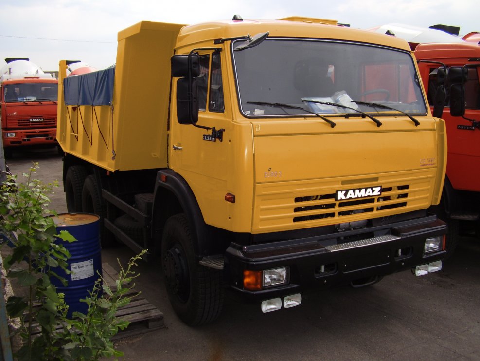 КАМАЗ 65115 желтый
