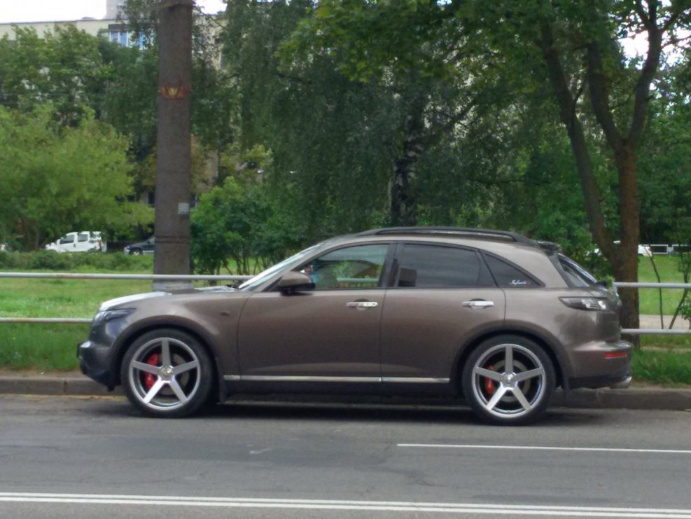 Infiniti fx35 Sport