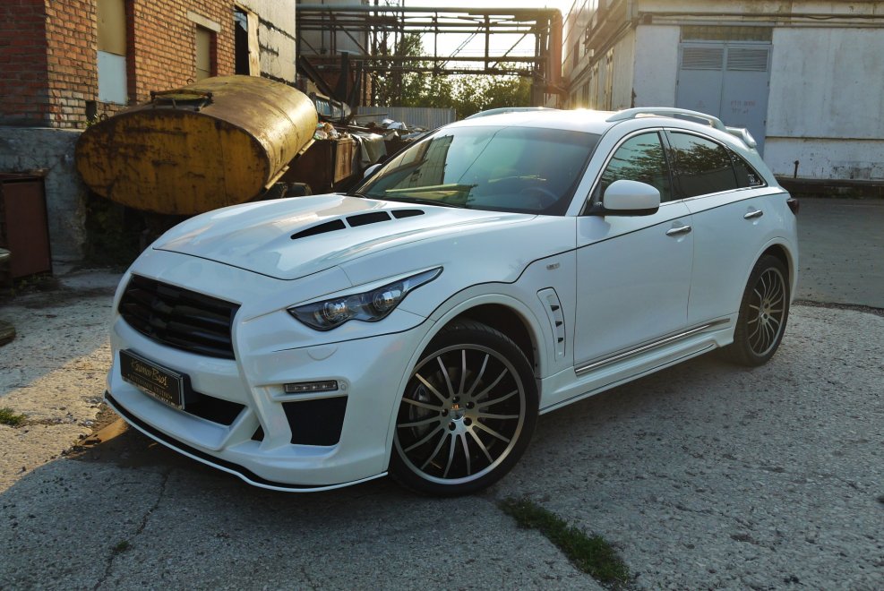Infiniti FX s50 Tuning