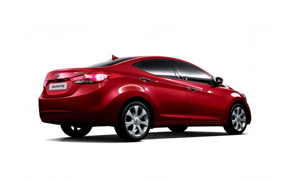 Hyundai Avante 2012