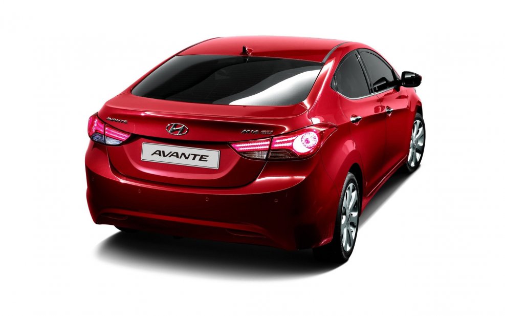 Hyundai Avante 2013
