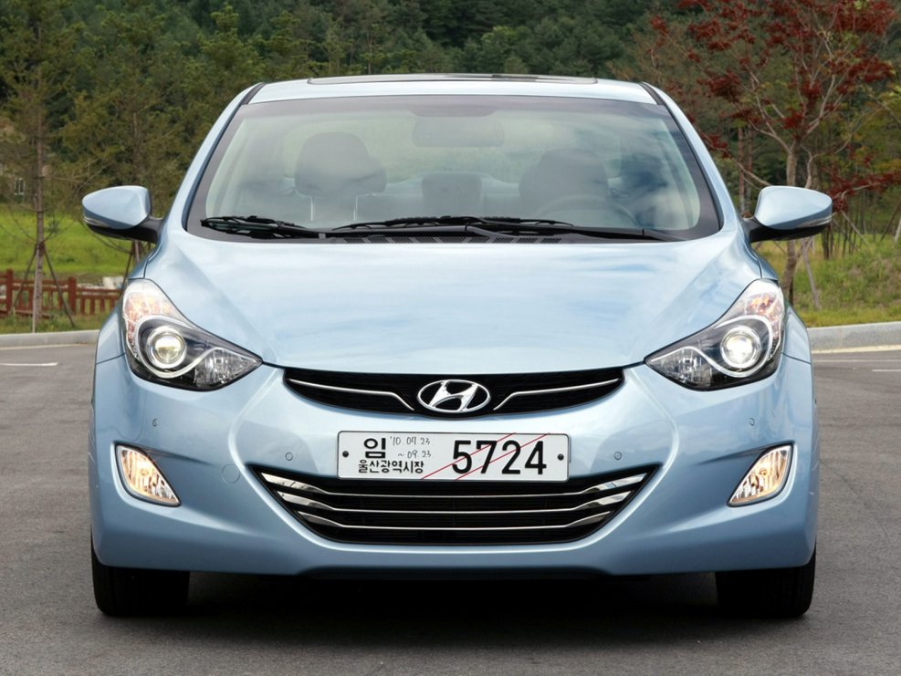 Hyundai Avante 2011