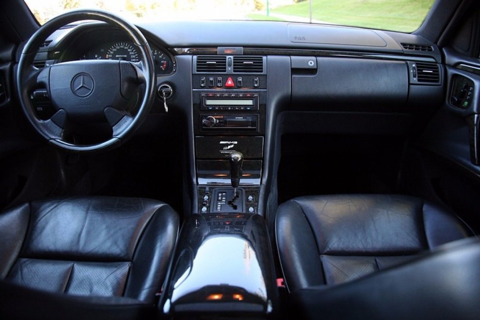 Mercedes-Benz w210 e60 AMG