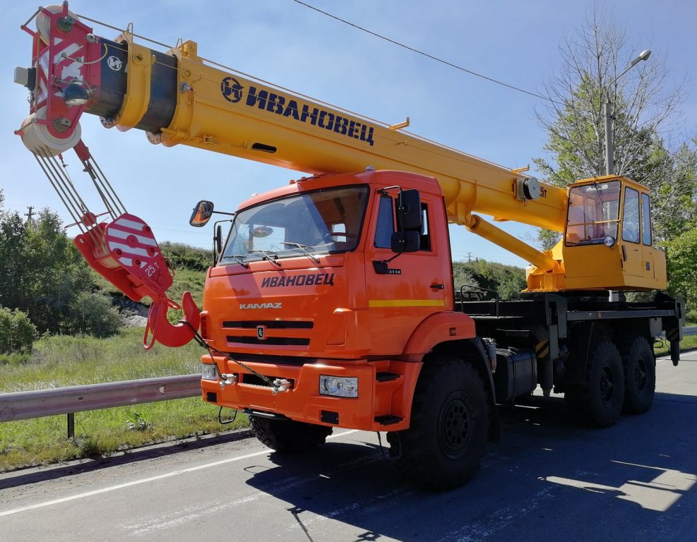 Кран автомобильный КС-45717к-3