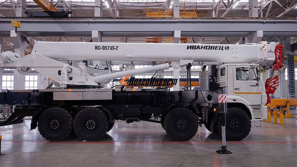 Автокран Ивановец КС-55735-7