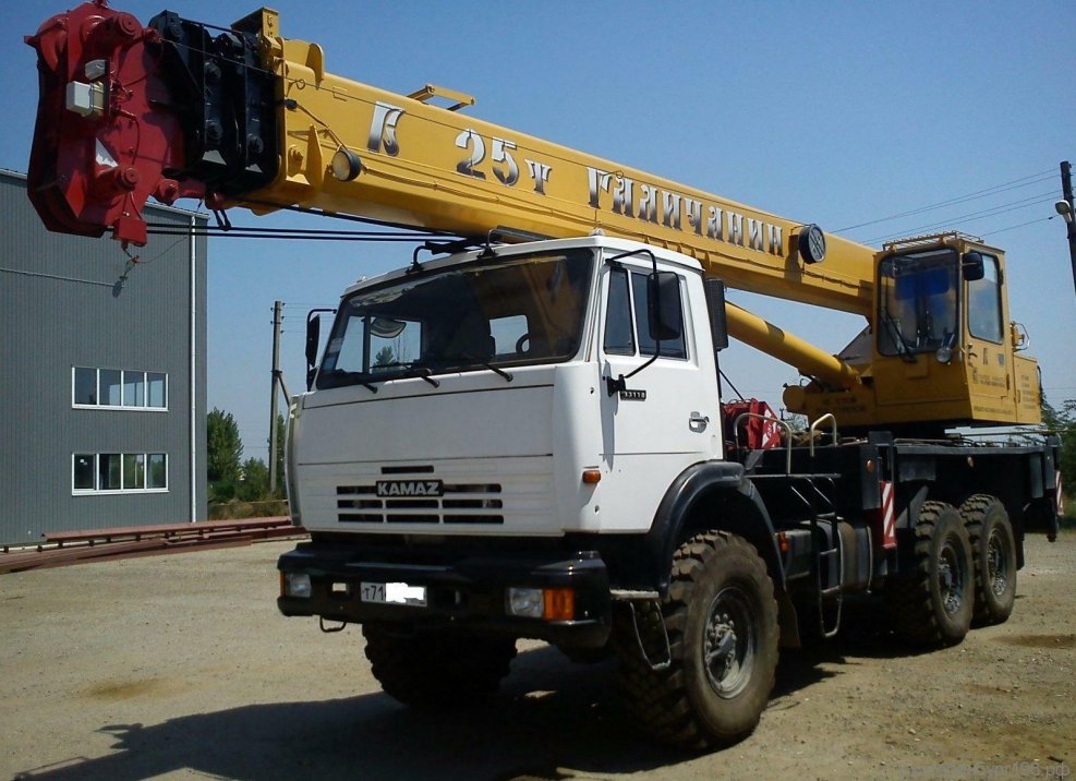 Автокран КАМАЗ 43118
