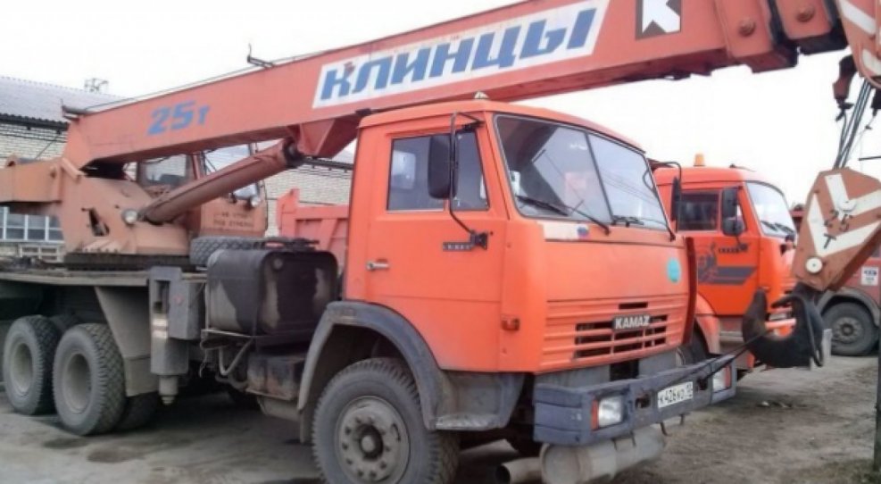 Автокран КАМАЗ 25
