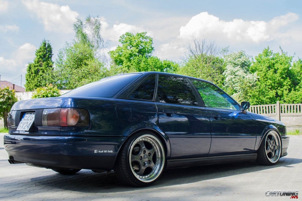 Audi 80 b4 stance