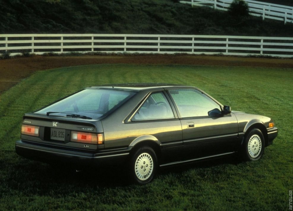 Honda Accord 2 седан