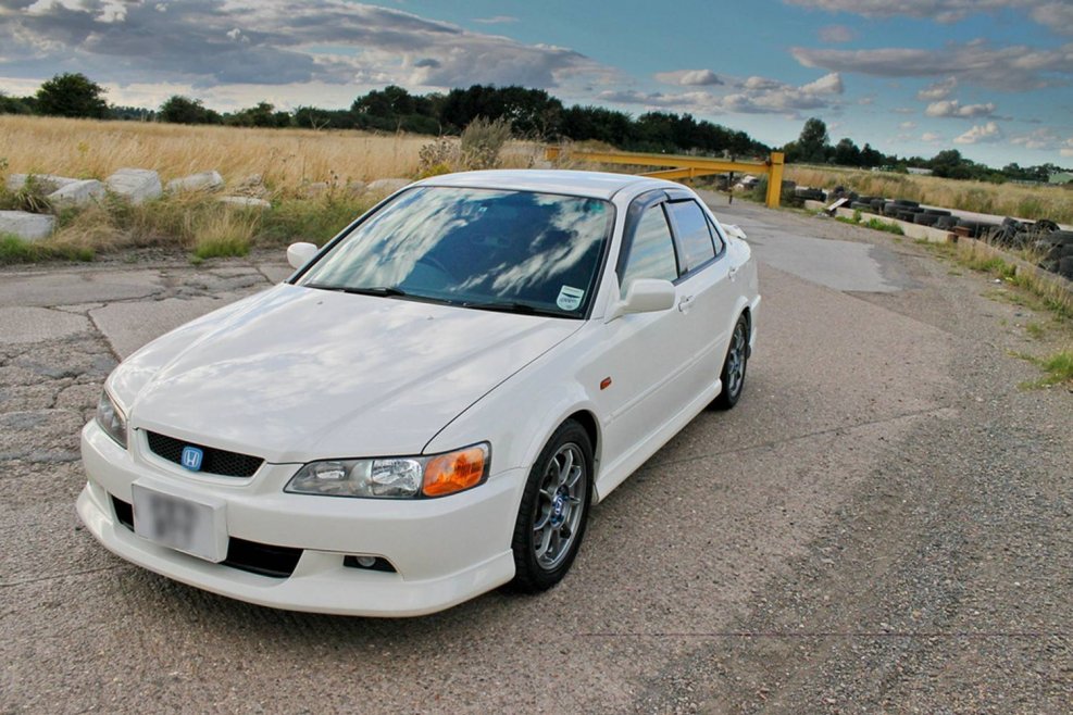 Honda Accord Euro r 2000