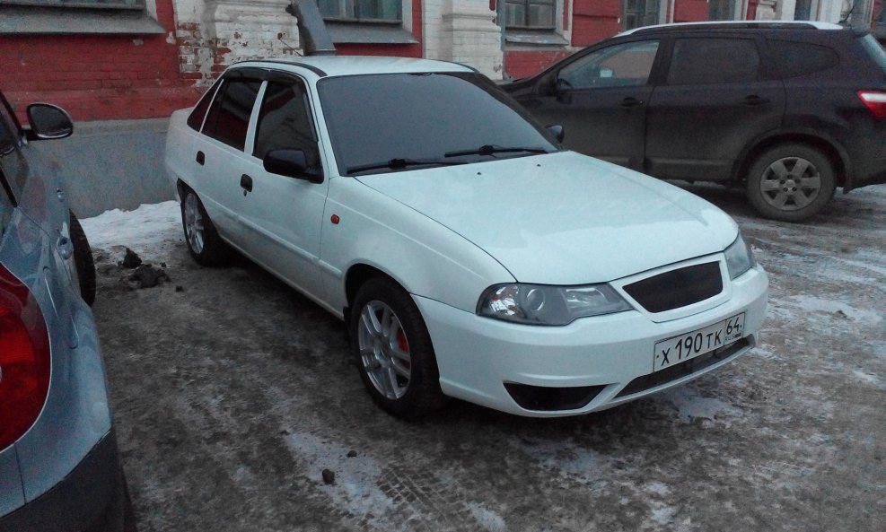 Daewoo Nexia n150 белая