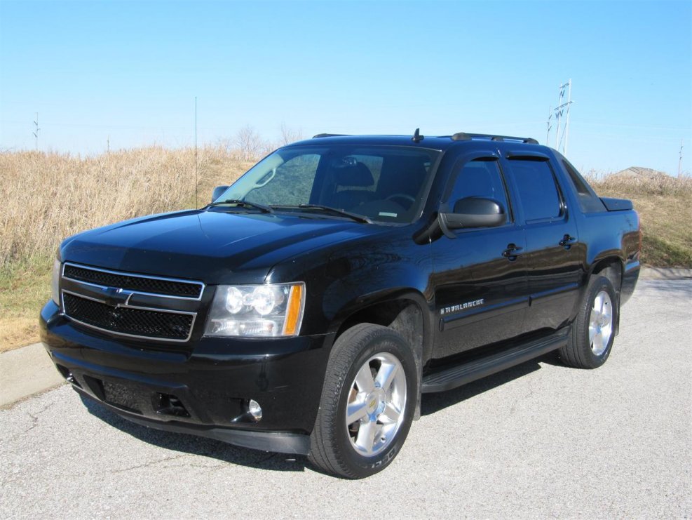 Chevrolet Avalanche Black