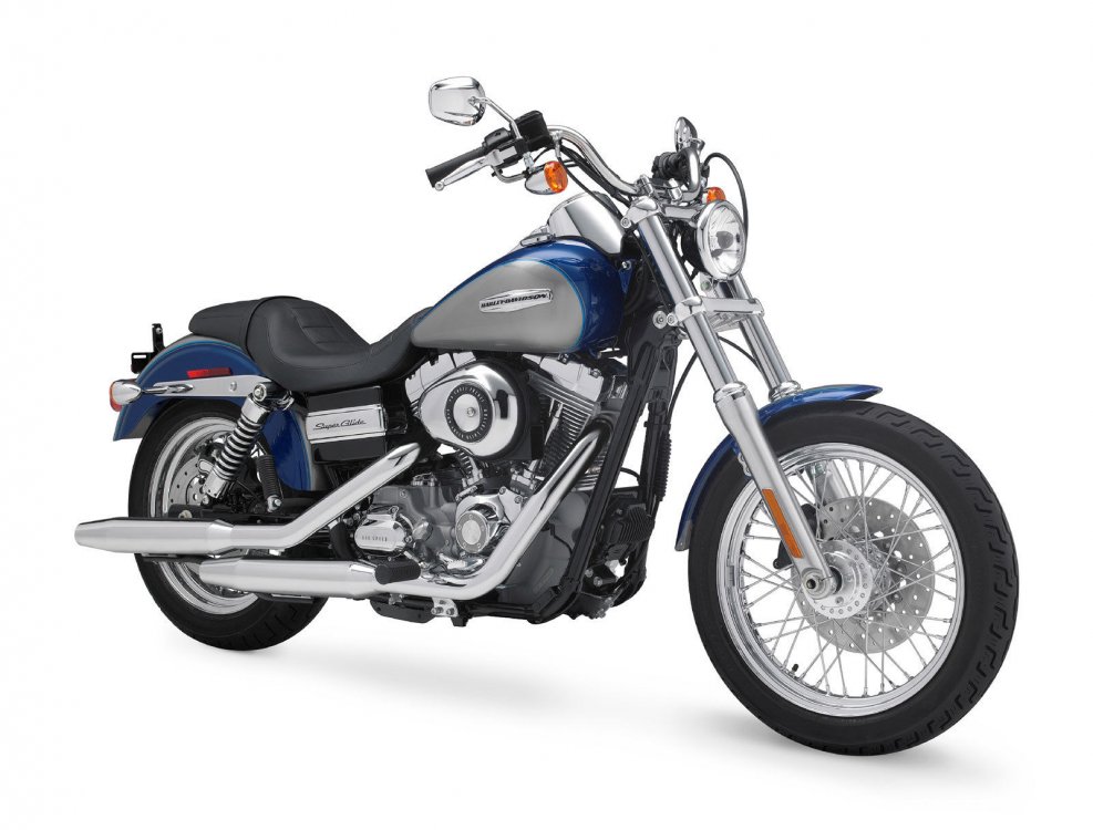 Мотоцикл Harley-Davidson Dyna super Glide