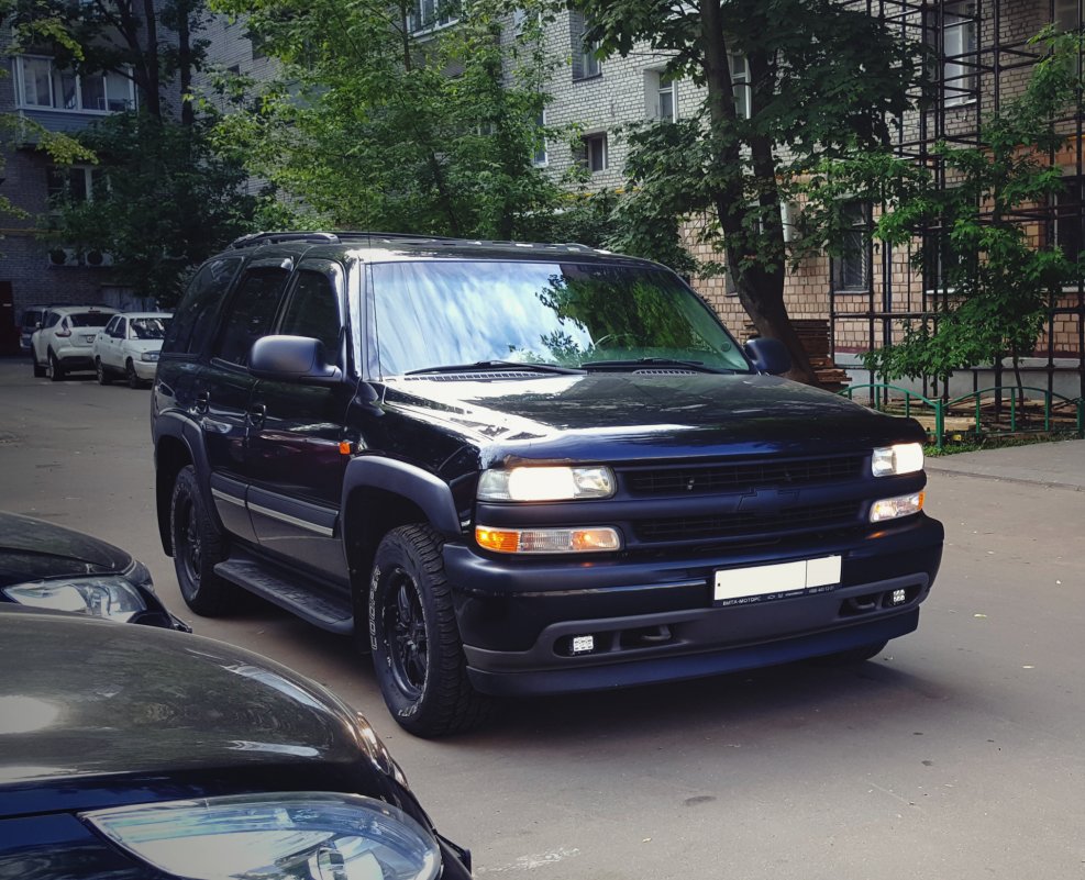 Козырек Тахо 840