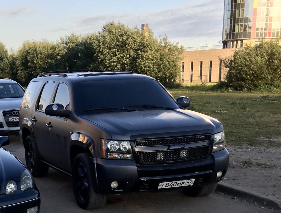 Chevrolet Tahoe 800