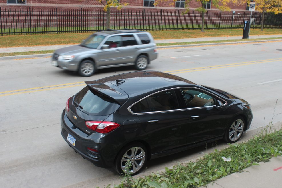 Chevrolet Cruze 2012 черный