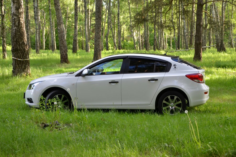 Chevrolet Cruze 2012 антихром