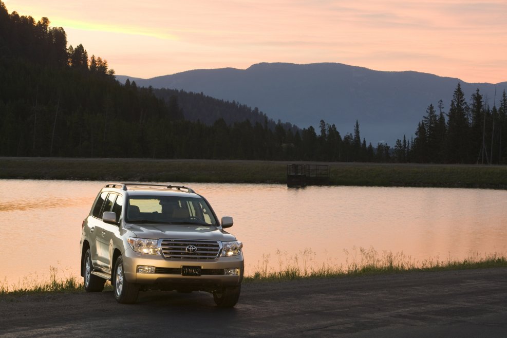 Джип Toyota Land Cruiser