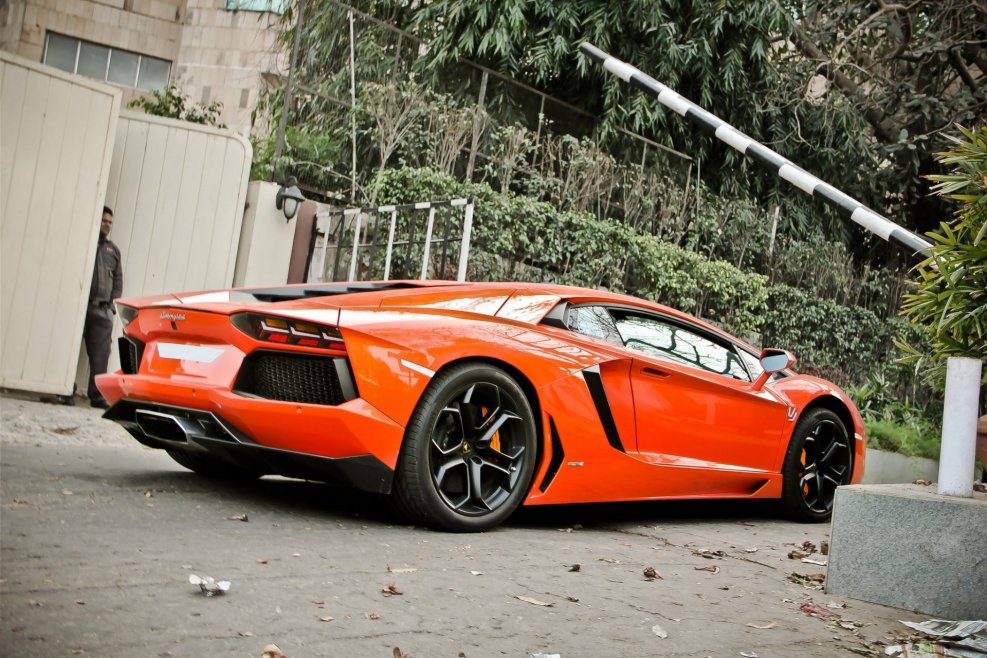 Lamborghini Aventador lp700 Orange