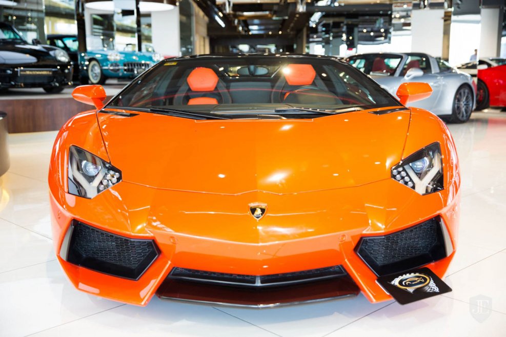 Lamborghini Aventador Spyder Orange