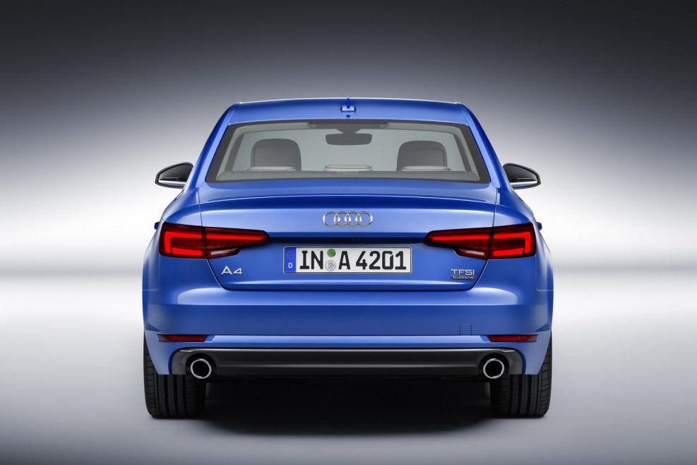 Audi a4 b9 2015